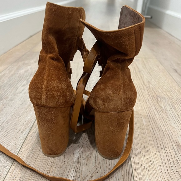 Gianvito Rossi Brooklyn Lace-Front Peep-Toe Suede Ankle Boot in size 37 - Picture 6 of 14